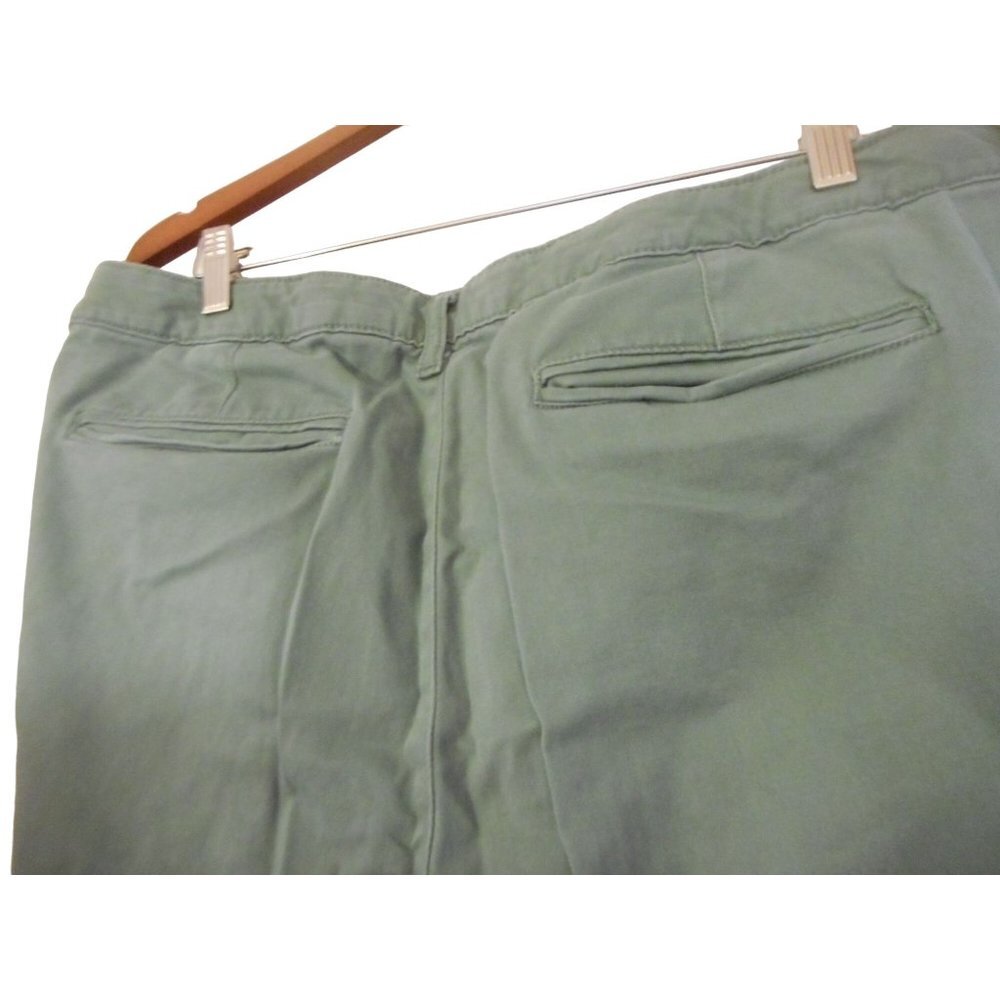 Casual Army Green Size 18 Girlfriend Casual Chino cotton Blend pants - Picture 6 of 6